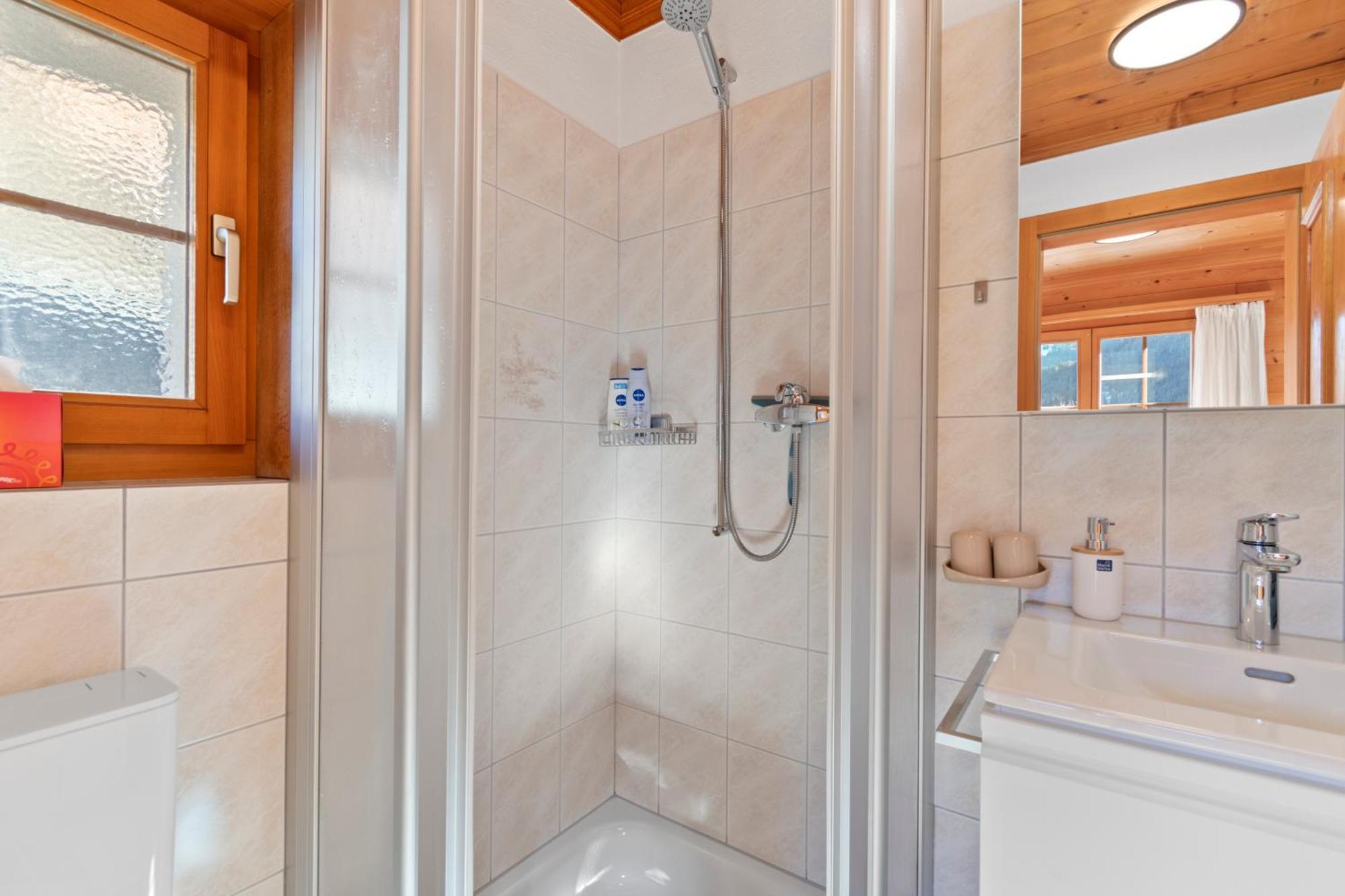 Gemuetliches Chalet Mit Privater Sauna Und Schoener Aussicht Kublis ภายนอก รูปภาพ